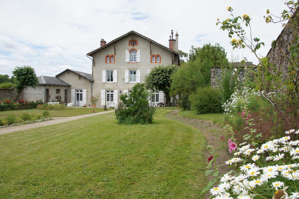 Le Clos De La Muse Saint-Junien Eksteriør billede