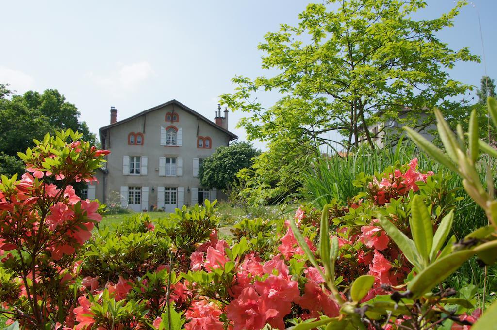 Le Clos De La Muse Saint-Junien Eksteriør billede