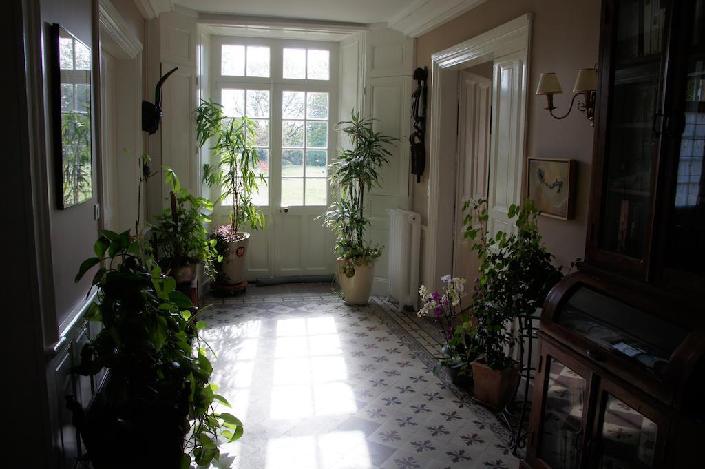 Le Clos De La Muse Saint-Junien Eksteriør billede