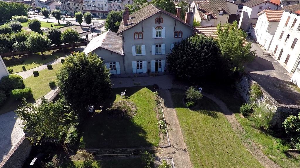Le Clos De La Muse Saint-Junien Eksteriør billede